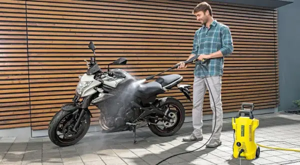 Myjka ciśnieniowa Makita czy Karcher – która jest lepsza dla Ciebie?